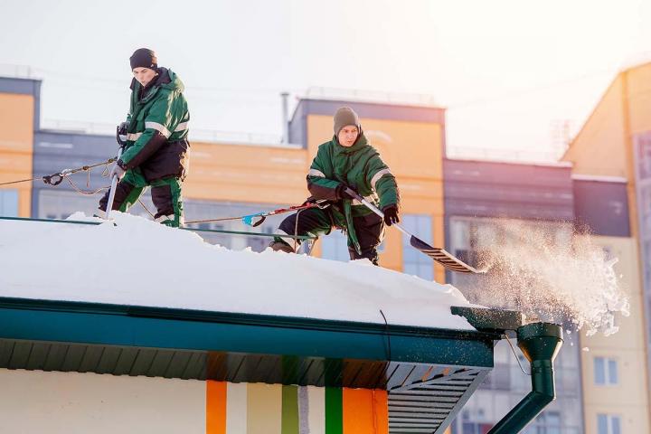 Déneigement de Toiture Sherbrooke