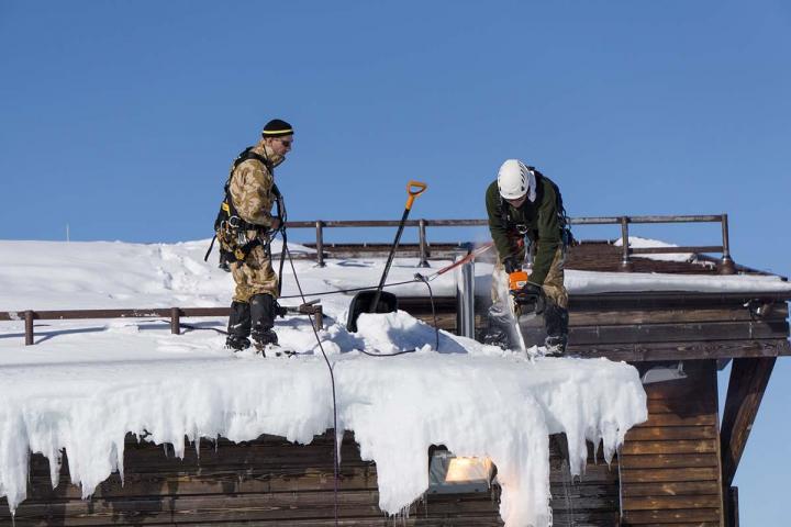 Service de Déneigement de Toiture Sherbrooke